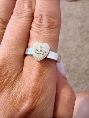 Gucci Silver Heart Logo Ring